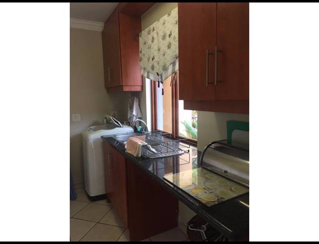 3 BEDROOM HOUSE SOLD IN HEATHERVIEW